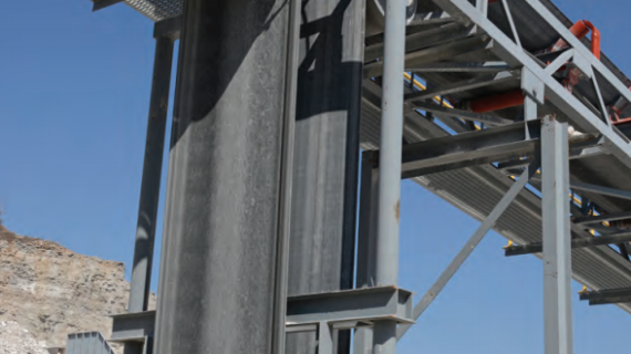 Guía básica de bandas transportadoras y sus componentes