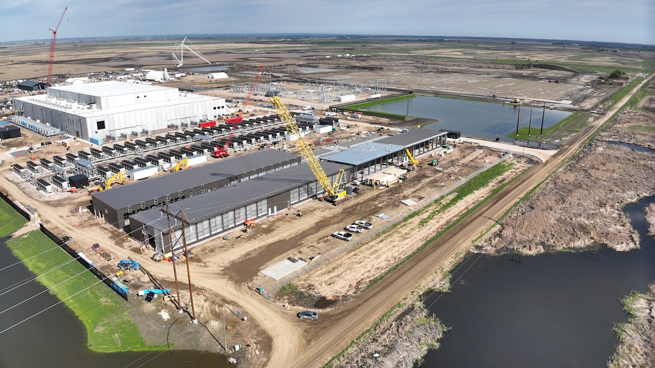 ABB y Applied Digital aceleran la preparación de centros de datos para IA